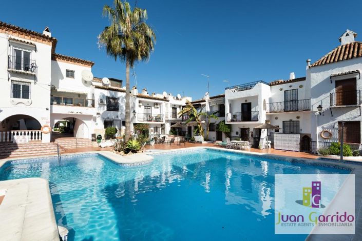 Image No.26-2 Bed Property for sale