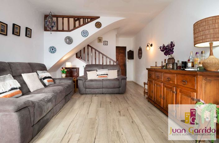 Image No.7-2 Bed Property for sale