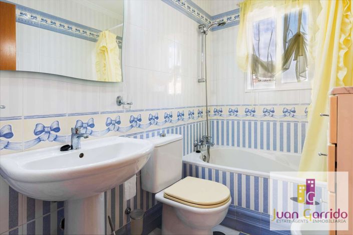 Image No.16-4 Bed Villa for sale