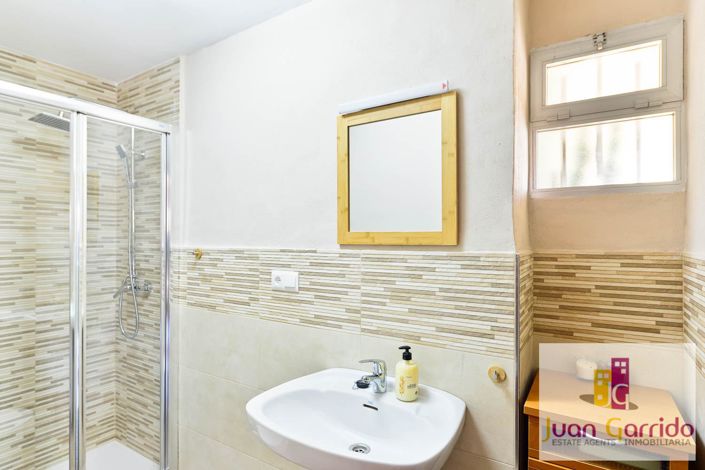 Image No.17-4 Bed Apartment for sale