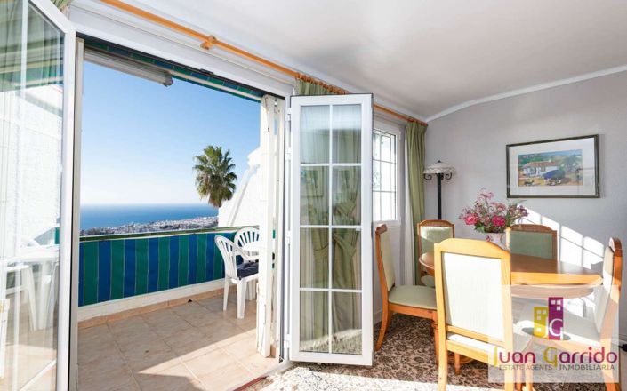 Image No.12-3 Bed Property for sale