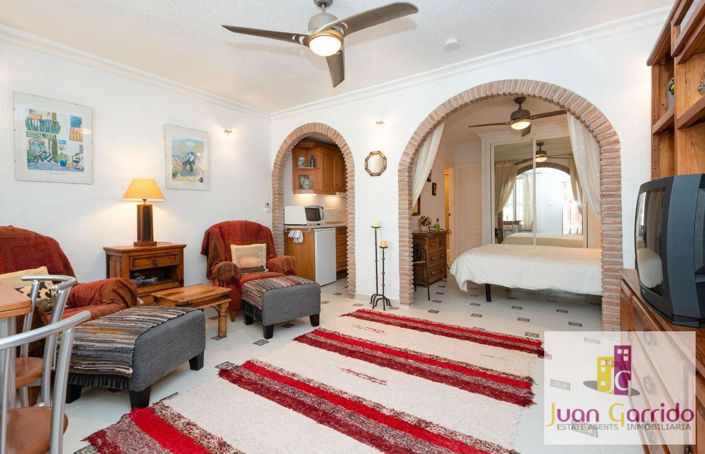 Image No.29-3 Bed Property for sale