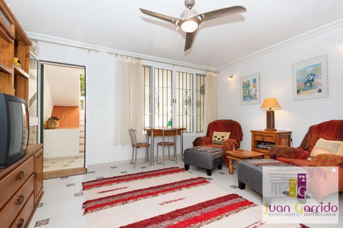 Image No.30-3 Bed Property for sale