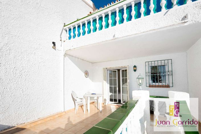 Image No.10-3 Bed Property for sale