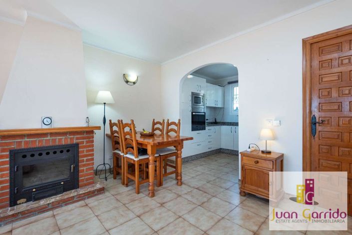 Image No.13-2 Bed Property for sale