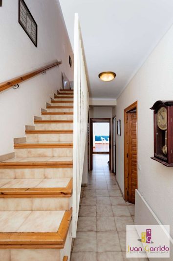 Image No.19-2 Bed Property for sale