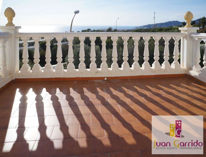 Image No.15-3 Bed Villa for sale