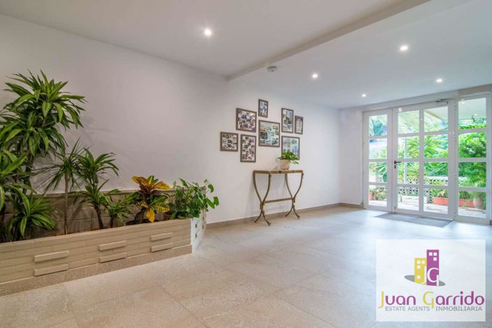 Image No.23-2 Bed Apartment for sale