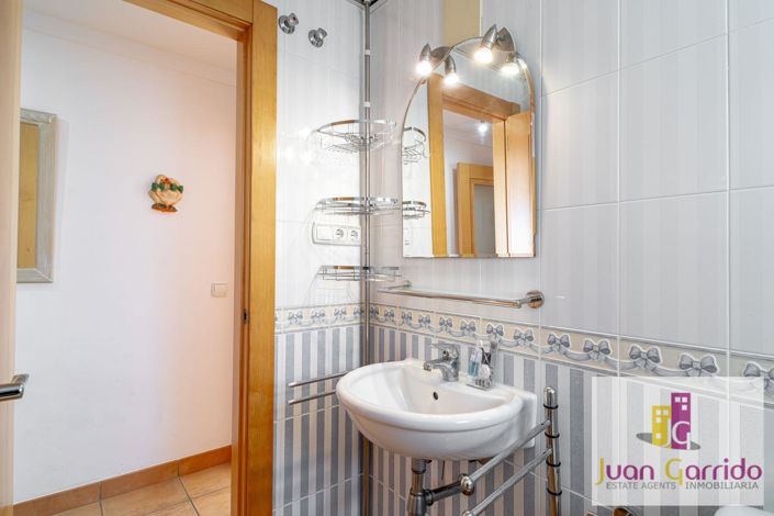 Image No.13-Appartement de 2 chambres à vendre à Torrox