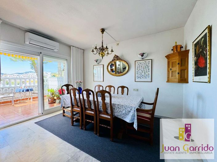 Image No.15-3 Bed Apartment for sale