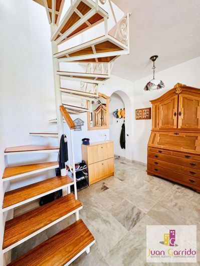 Image No.23-3 Bed Apartment for sale