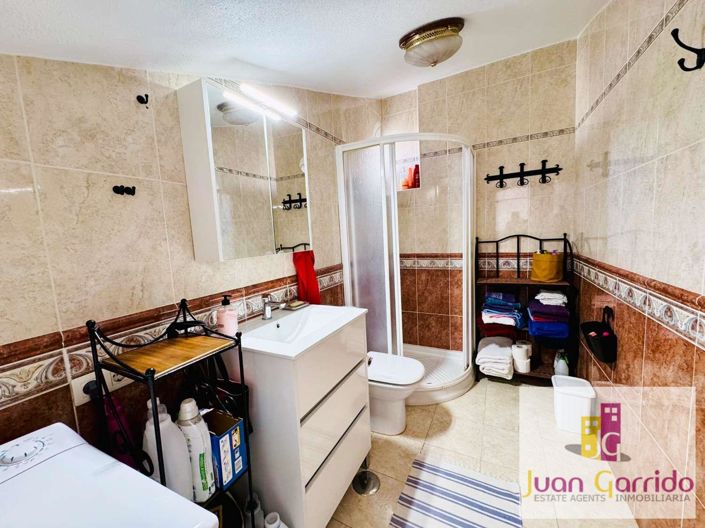 Image No.30-3 Bed Apartment for sale