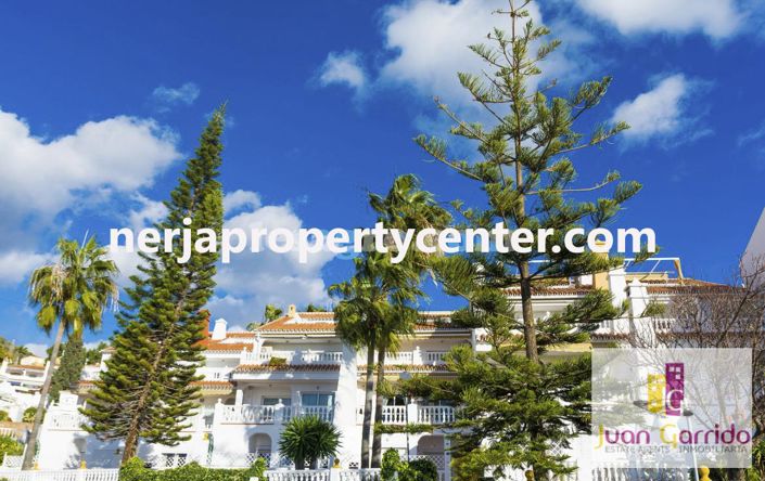 Image No.45-3 Bed Apartment for sale