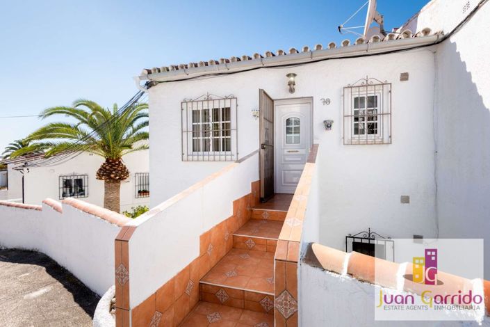 Image No.23-2 Bed Apartment for sale