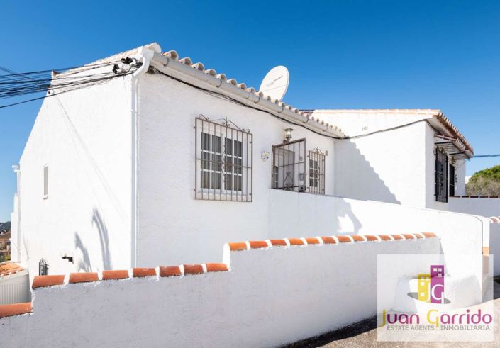 Image No.24-2 Bed Apartment for sale