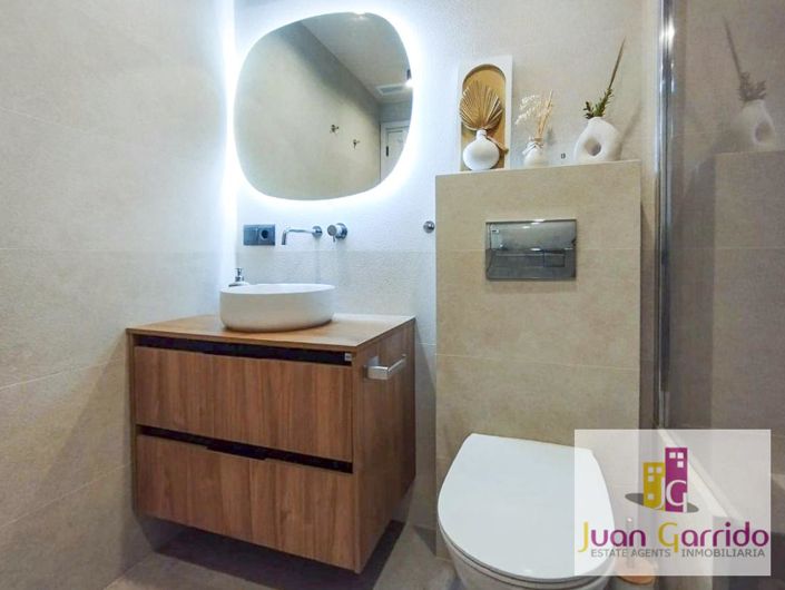 Image No.24-1 Bed Apartment for sale