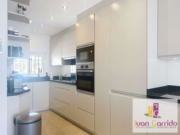 Image No.15-2 Bed Apartment for sale