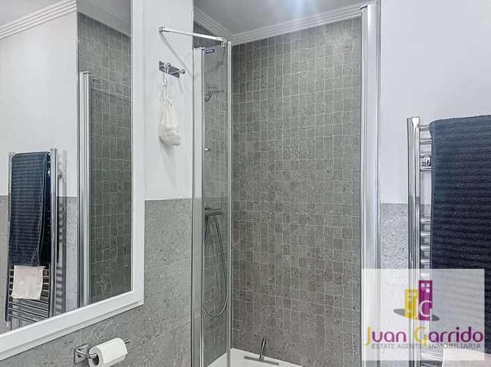 Image No.18-2 Bed Apartment for sale