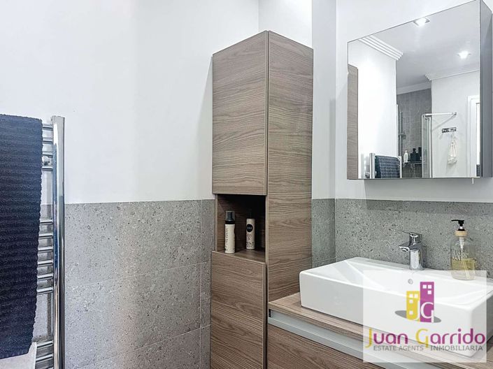 Image No.19-2 Bed Apartment for sale