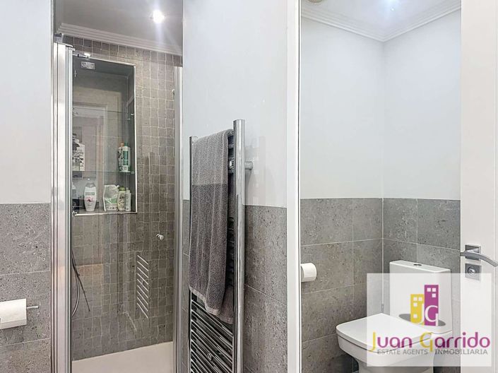 Image No.20-2 Bed Apartment for sale