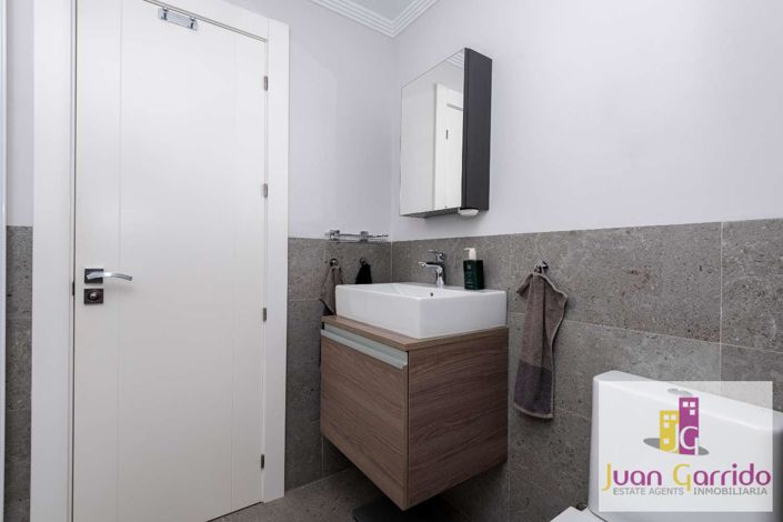 Image No.29-2 Bed Apartment for sale