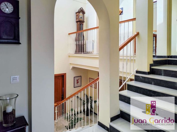 Image No.15-4 Bed Villa for sale