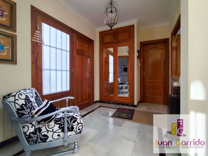 Image No.28-4 Bed Villa for sale