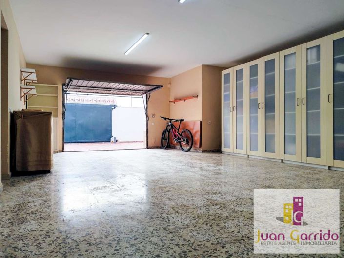 Image No.40-4 Bed Villa for sale