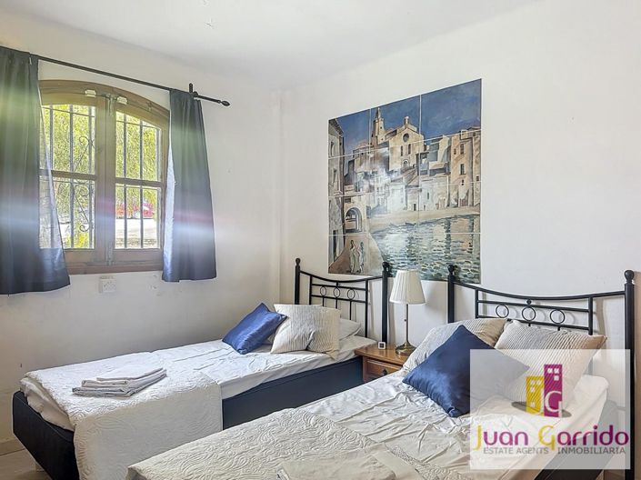 Image No.12-2 Bed Apartment for sale