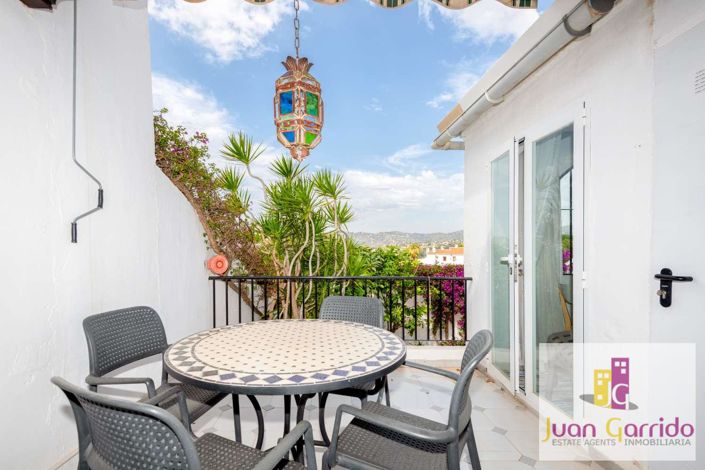 Image No.22-2 Bed Apartment for sale