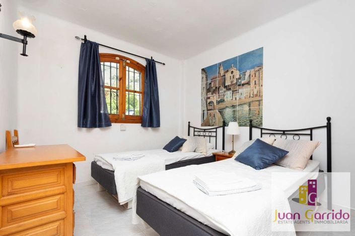Image No.24-2 Bed Apartment for sale