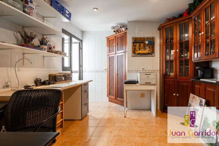 Image No.15-2 Bed Apartment for sale