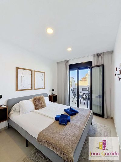 Image No.18-2 Bed Apartment for sale