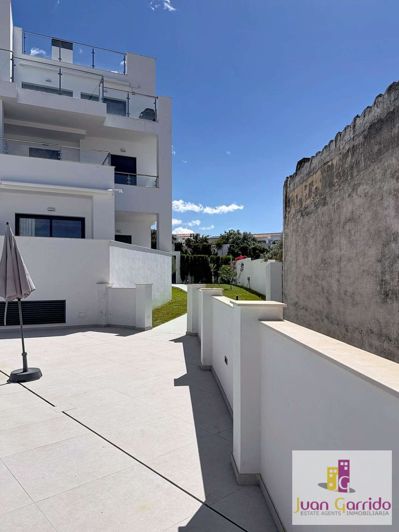 Image No.24-2 Bed Apartment for sale