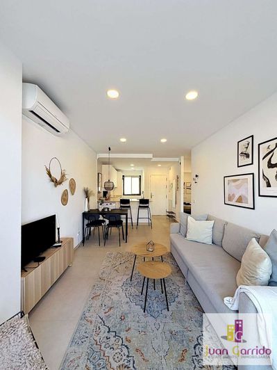 Image No.9-2 Bed Apartment for sale