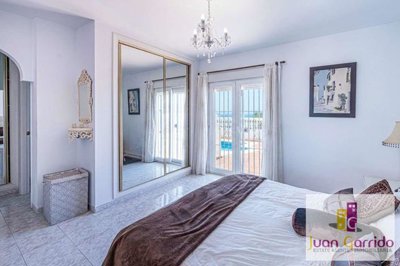 property271506480