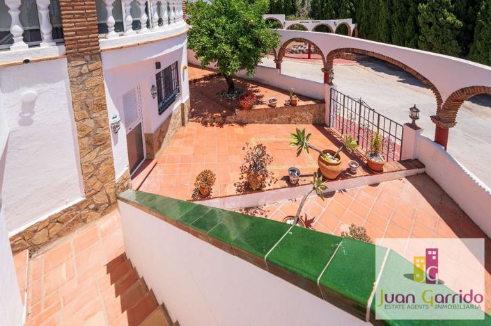 Image No.23-4 Bed Villa for sale