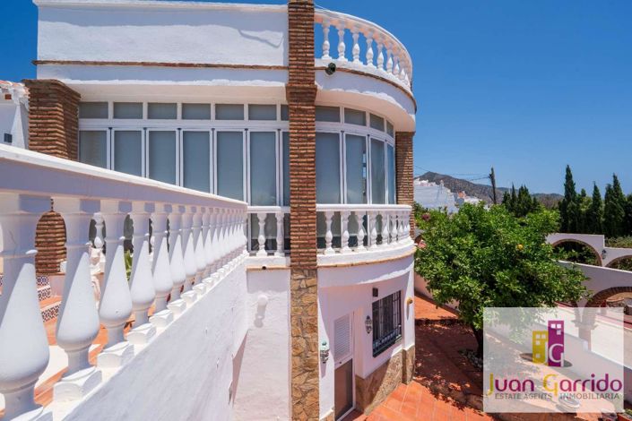 Image No.24-4 Bed Villa for sale