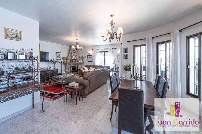 Image No.7-4 Bed Villa for sale