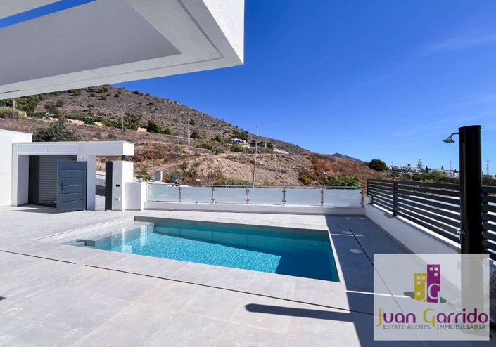 Image No.5-3 Bed Villa for sale