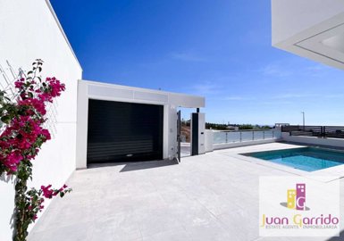 property271876653