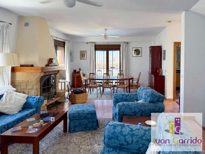Image No.14-Propriété de 4 chambres à vendre à Nerja