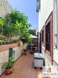 property273082702