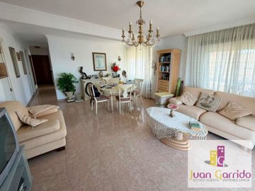 property273394702