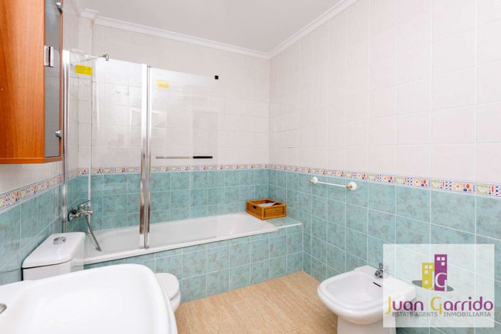 Image No.25-3 Bed Villa for sale