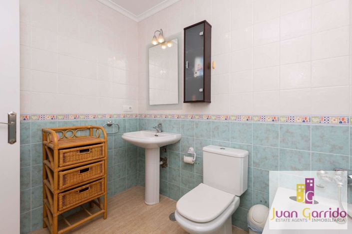 Image No.32-3 Bed Villa for sale