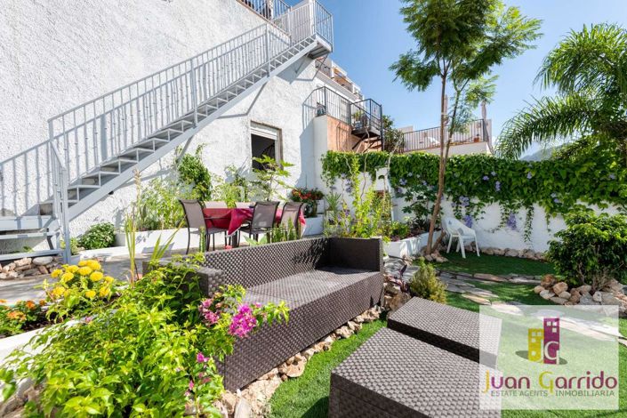 Image No.49-3 Bed Villa for sale
