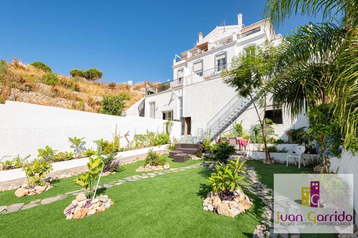 Image No.51-3 Bed Villa for sale