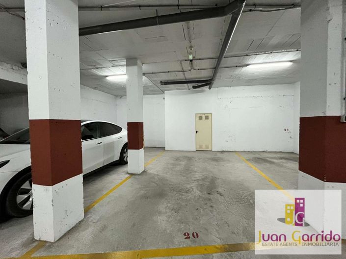 Image No.28-2 Bed Apartment for sale