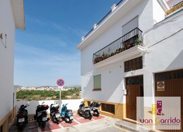 property28029881